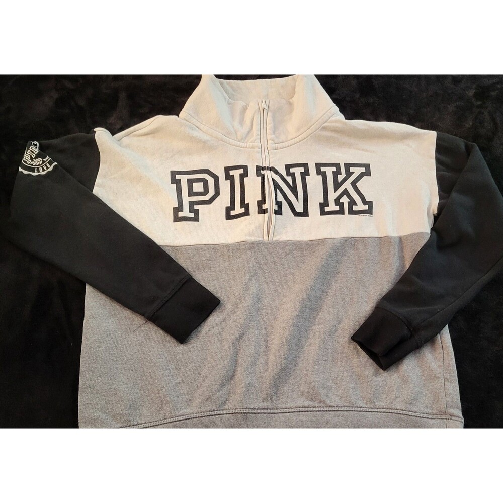 Woman's Victoria's Secret LOVE PINK Pullover Sweater Black White Gray